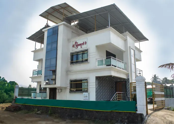Sukhakarta Holiday Home
